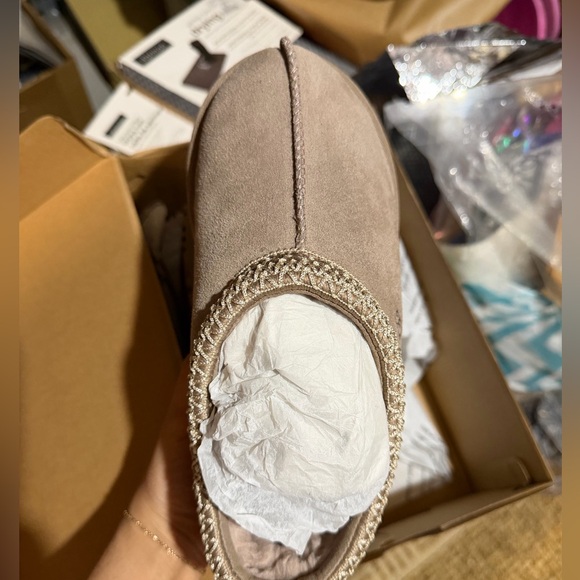 UGG Tasman Slipper Caribou - Picture 4 of 9